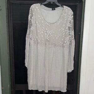 Calstyle Elegant Top